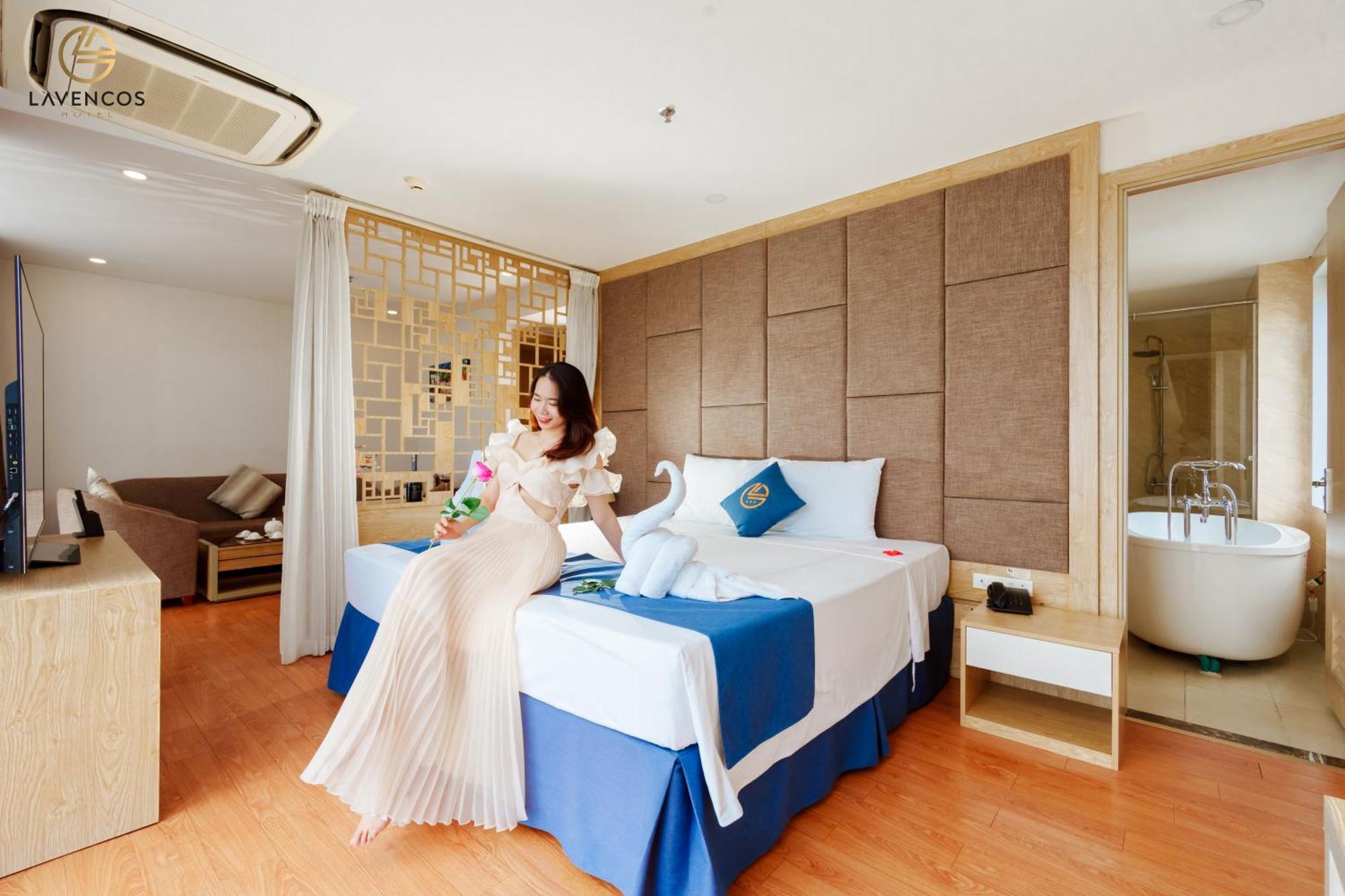 Lavencos Hotel Дананг Екстер'єр фото
